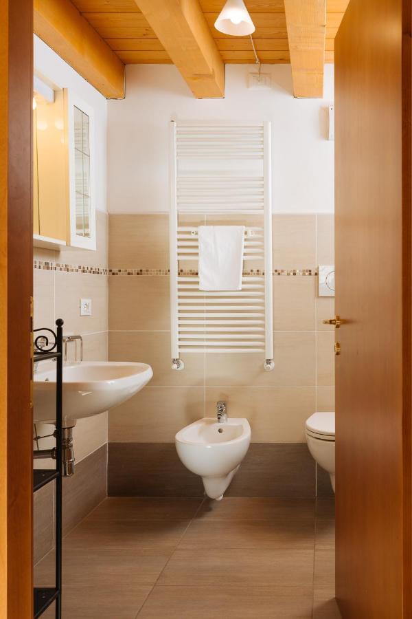 Albergo Diffuso Polcenigo P.Lacchin ภายนอก รูปภาพ
