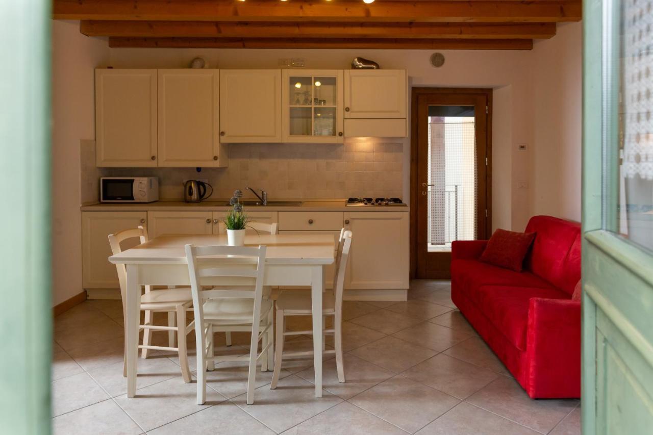 Albergo Diffuso Polcenigo P.Lacchin ภายนอก รูปภาพ