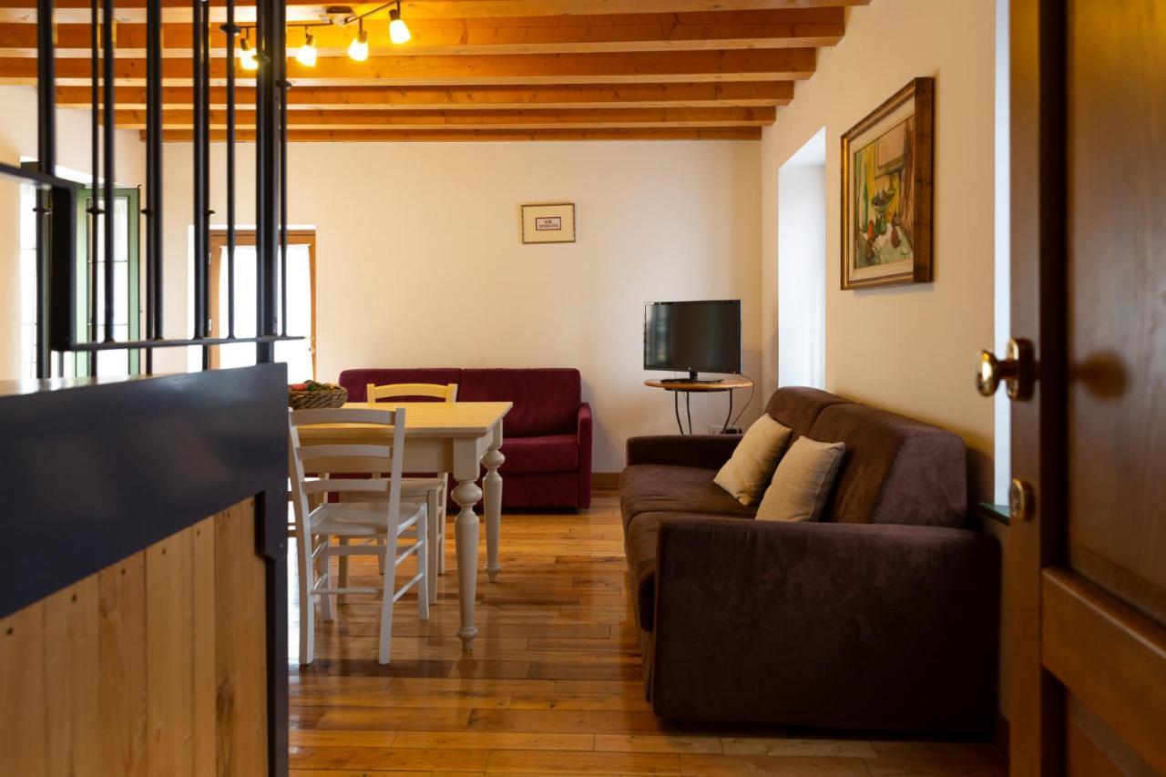 Albergo Diffuso Polcenigo P.Lacchin ภายนอก รูปภาพ